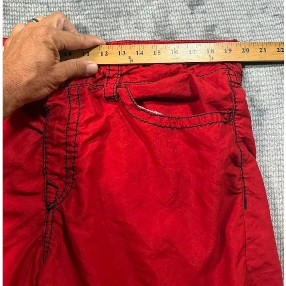 True Religion Mens Red Board Shorts Swim Trunks Contrast Stitch 40X12.